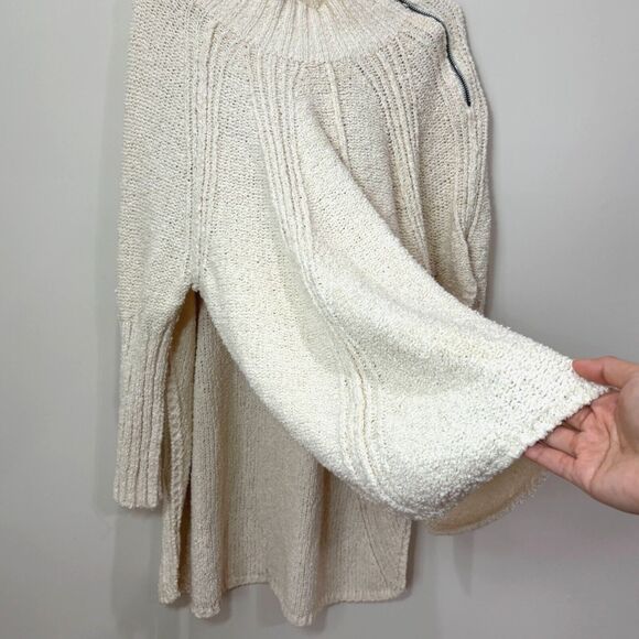 Free People Ivory Cream Chunky Knit Poncho Sweater Zipper XS Oversized Boho - Picture 2 of 10